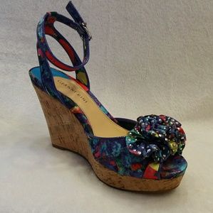 Gianni Bini wedge shoes